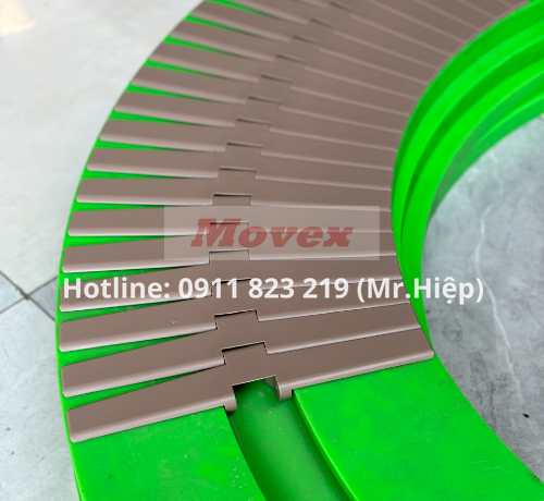 Băng tải xích nhựa Movex 882 Tab Flat Top