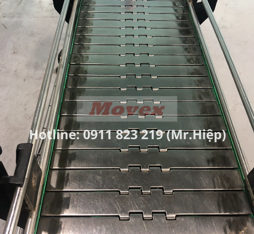 thi cong bang tai inox 3