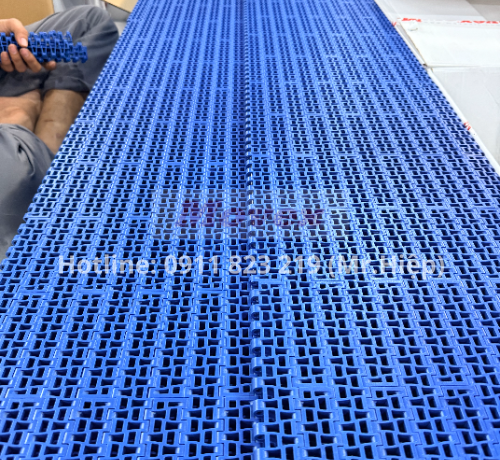 Băng tải nhựa Movex 7520 mặt hở